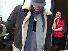 This sensitive and hot brunette sees a hobo near the office. It's a cold winter and passionate busty brunette invites this homeless dude into the office. Kinky and voracious gal seduces him in a flash and wanna warm a poor dude. She stretches legs wide to get her pussy licked at once.