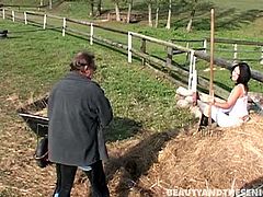 Beauty And The Senior sex clip provides you with a hot and voracious brunette nympho. This slender girlie meets an old fat man on the hayloft. Girlie in white dress bows above his dick and sucks old but still strong cock passionately for sperm.