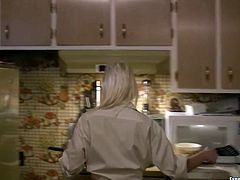 Kinky booty blondie in black pants and white shirt is busy with cooking a meal. She looks really appetizing, cuz her ass is rounded and her boobs are big. This amateur hottie can be the cause of your boner in Pornstar sex clip.