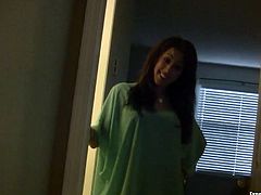 Mesmerizing brunette MILF puts on make up before an important date. Later she heads to the bedroom where her horny date is waiting for her. She squats down to give him a head in pov sex scene by Pornstar.