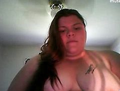 American BBW flashing naked on cam