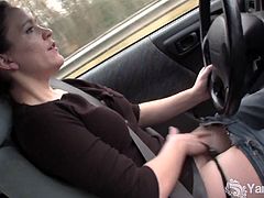 Lou is a very adventurous girl. She is driving and masturbating at the same time. She loves the idea of being seen.