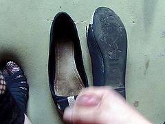 Cum on beautiful shoes