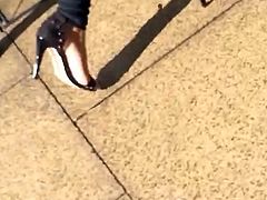 indian girl walking through town with sexy feet