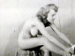 Hot blonde with perfect tits poses nude on cam on vintage solo show