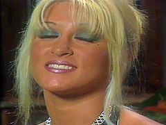 Smoking hot famous porn queen Jill Kelly with awesome body and great oral skills gets filmed while making dudes cum in her mouth during mind blowing foursome filmed in close up.
