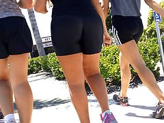 Candid Booty 67