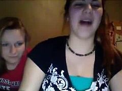 teen webcam flash great reaction 2 girls