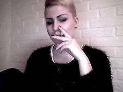 Sexy shorthaired girl (smoking fetish)