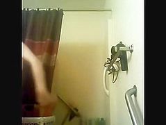 Teen Has A Quickie In The Shower