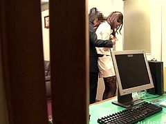 Check out this hardcore scene where the horny secretary Natsume Inagaw is fucked by her boss in the office after blowing hom.