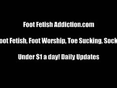 Foot Fetish Addiction brings you a hell of a free porn video where you can see how these gorgeous dommes tease you with their amazing feet while assuming very hit poses.
