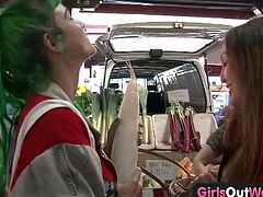 Girls Out West brings you a hell of a free porn video where you can see how a green-haired lesbian and her friend play outdoors while assuming very interesting poses.