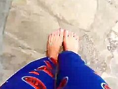 Emmy Rossem feet