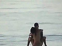 Great amateur video of Young attractive couple fucks in the sea