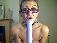 mature masturbates on cam 2