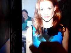 Jessica Chastain cum tribute