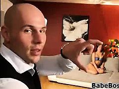 Babe Gets Licked And Fucked A Bald Guy
