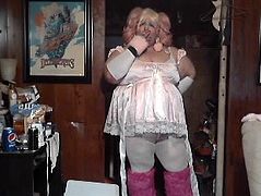 Trashy Sissy Diane Smoking