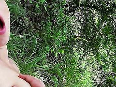 Blonde teen is going to have a great anal fucking session in this video. They are going to have a great time in the outdoor while fucking. At the same time!