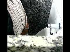 Str8 spy Mexican daddy in public toilet