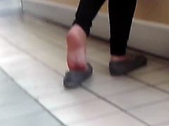 teen shoeplay