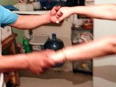 Arqui de Puebla Bailando con su Mecanico