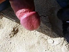 Str8 men jerking in beach for a slut