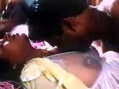 Mallu Actress Transparent Boob Show