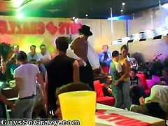 Young cumshot sex gallery This impressive male stripper soir