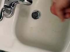 public sink cumshot