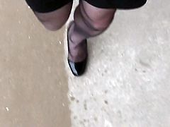 Downtown feelin sexy crossdress