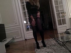i'm a bitch (dancing slut)