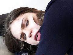 Anna Taylor is ready to spend hours sucking mans ram rod non-stop