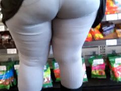 thick bbw at the store