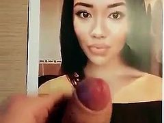 Mega cumshot for CaitlinLuvsCum96