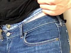 http://img4.xxxcdn.net/0j/ut/al_tight_jeans.jpg