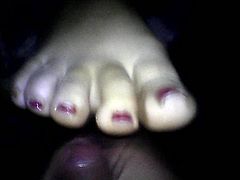 best wife pretty redtoenails toejob cumonfeet