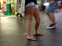 Bare Candid Legs - BCL#250