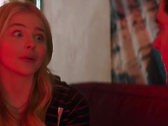 Chloe Moretz Neighbors 2 ''Sex'' Scene (Funny Foreplay)
