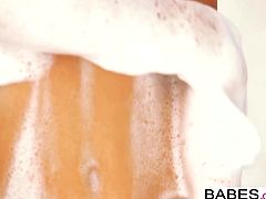Babes - Bubbly  starring  Riley Reid clip