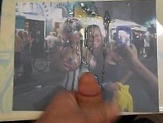 daisydee get's a tribute