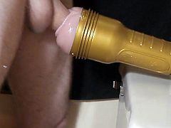 Fucking my fleshlight