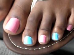 Hood MILF Pink & Blue Toes