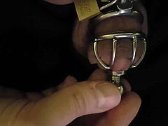 Chastity cage Dilator insertion