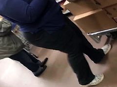 Ebony booty Walmart worker