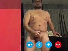 Byron Eduardo Henao on cam MASTURBATING
