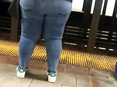 Phat tasty Booty meat in them jeans, pt.1