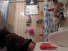 Elisa espiada wc toilet
