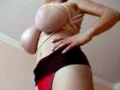 Merilyn Sabrina - Bouncing Big Tits Tied